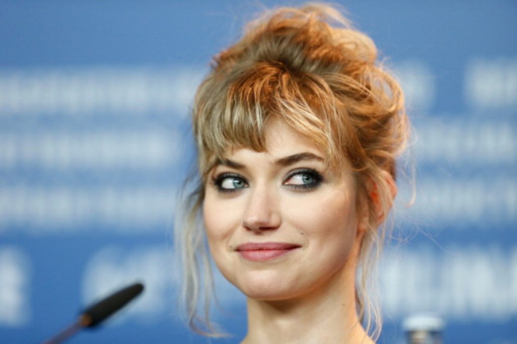 30 Most Beautiful Hollywood Actresses 2023 Fabulaes