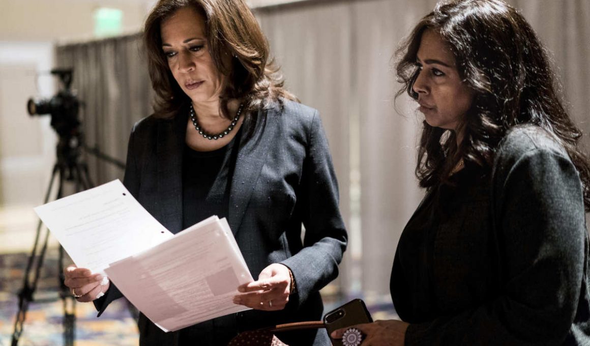 kamala-harris-childhood-mother-father