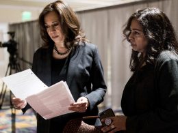 kamala-harris-childhood-mother-father