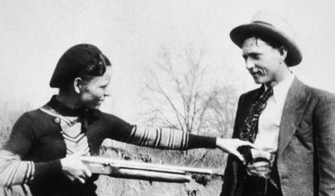 bonnie-and-clyde-9-facts-lifetime-movie-video