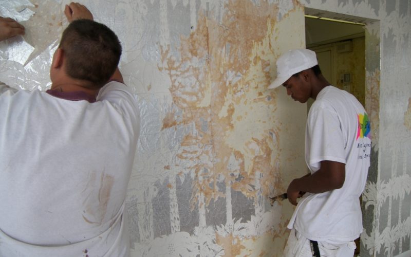 Professional Wallpaper Removal Service is Worth the Investment