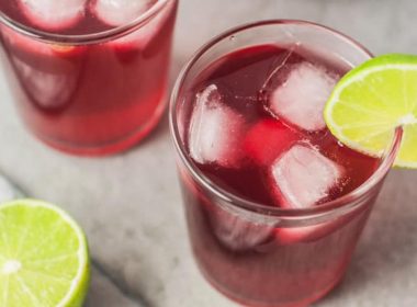Cranberry Juice and Apple Cider Vinegar