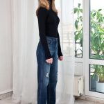 Why a Women's Fitted Ribbed Turtleneck Sweater is a Winter Wardrobe Essential