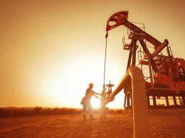 Different Industries That Can Benefit From Hiring an Oil and Gas Attorney