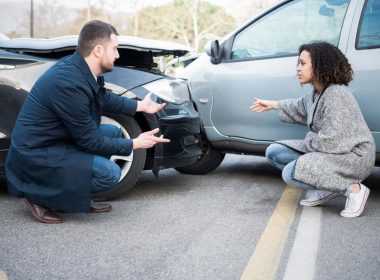 What to Expect When Working With a Car Accident Lawyer